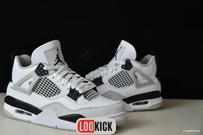 Jordan Retro DH6927-111 Black Military 4 0608